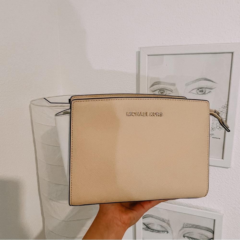 Michael Kors Crossbody Cream White Purse